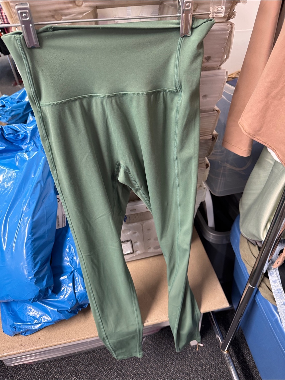 Alphalete leggings S // 082611